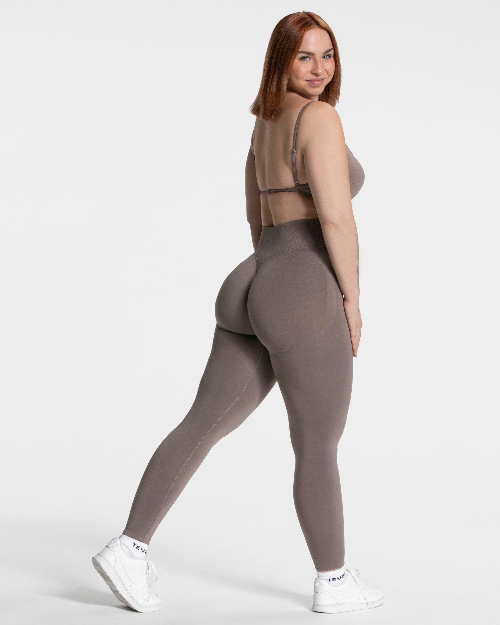 Femme Sculpt Scrunch Leggings „Mokka“