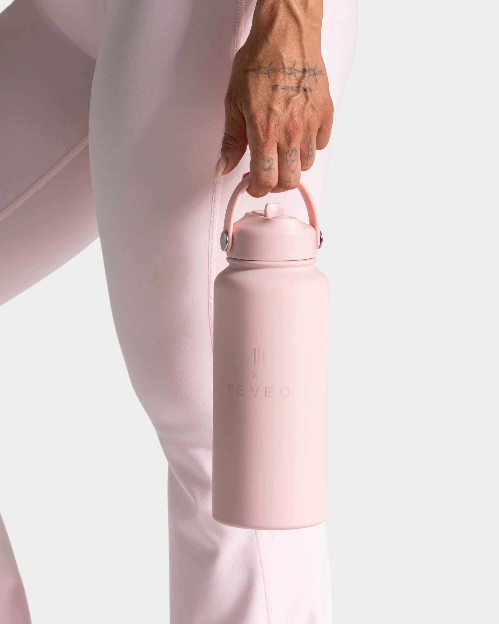 Luxmotion Wasserflasche „Blossom“