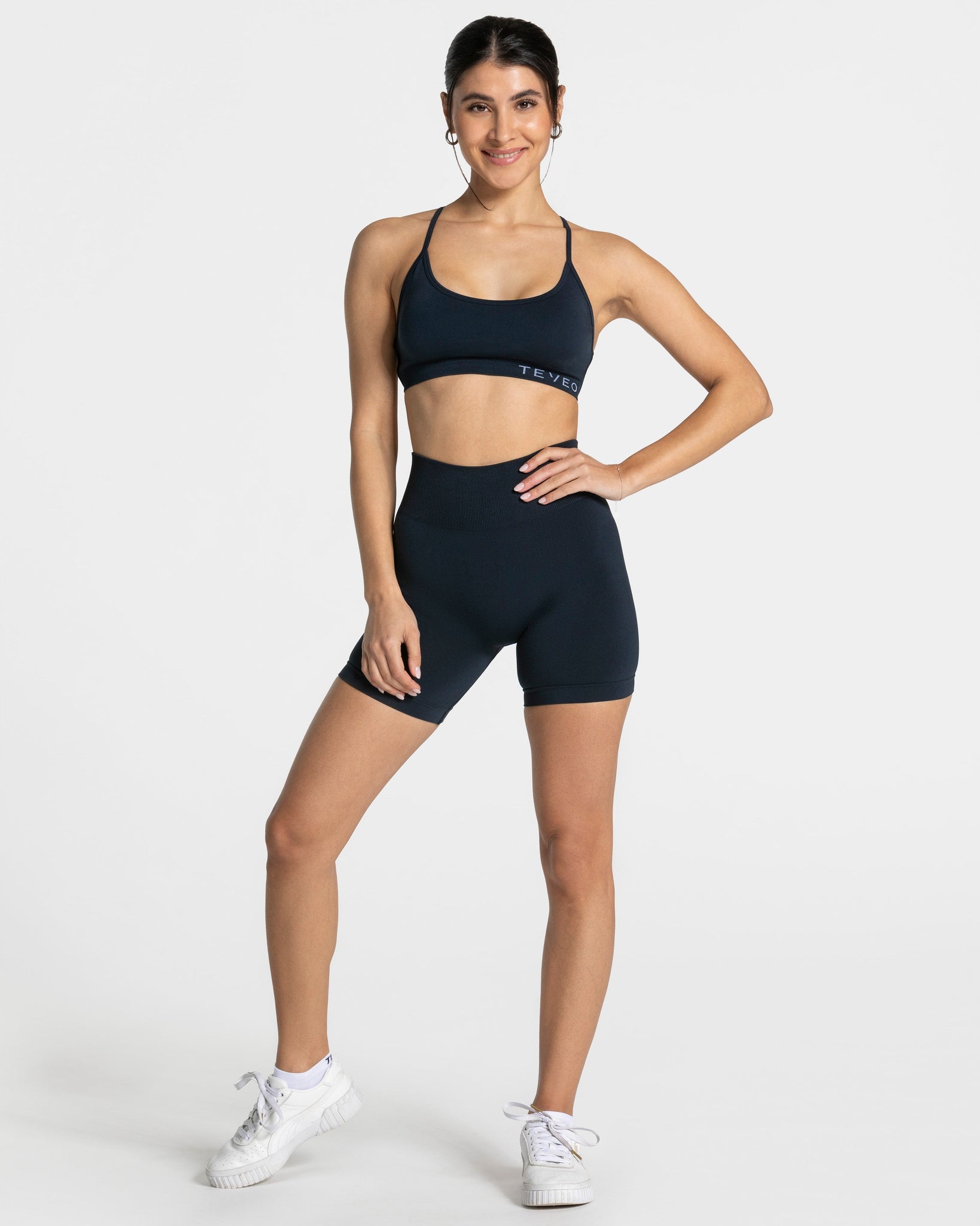 Pure Covert Scrunch Short „Midnight“