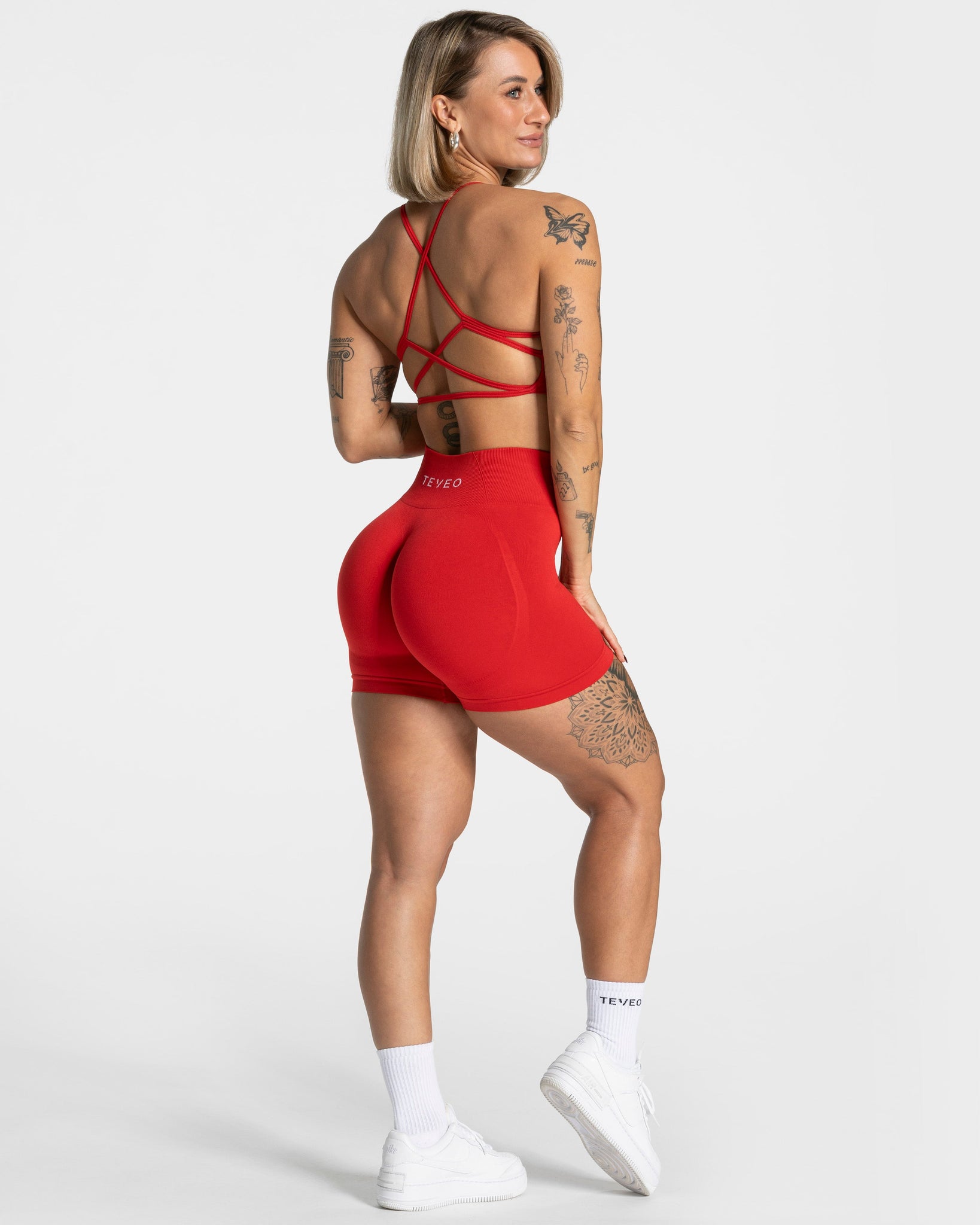 Pure Covert Scrunch Short "Rot"
