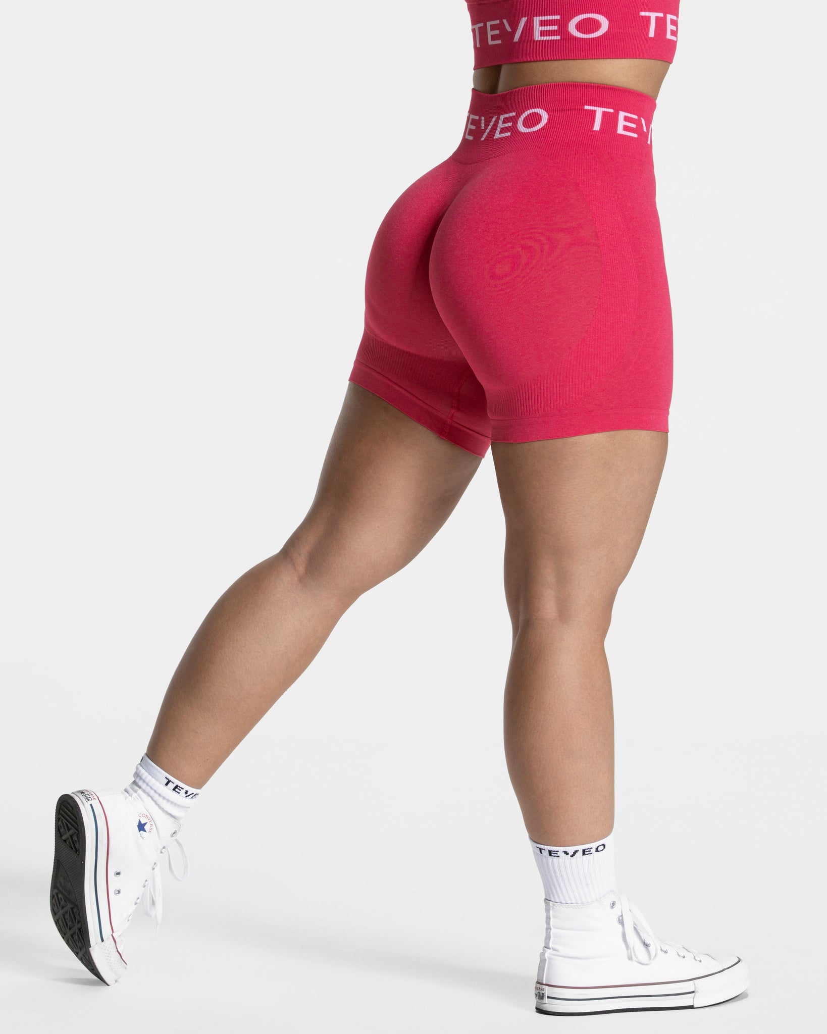 Signature Scrunch Short „Beere“