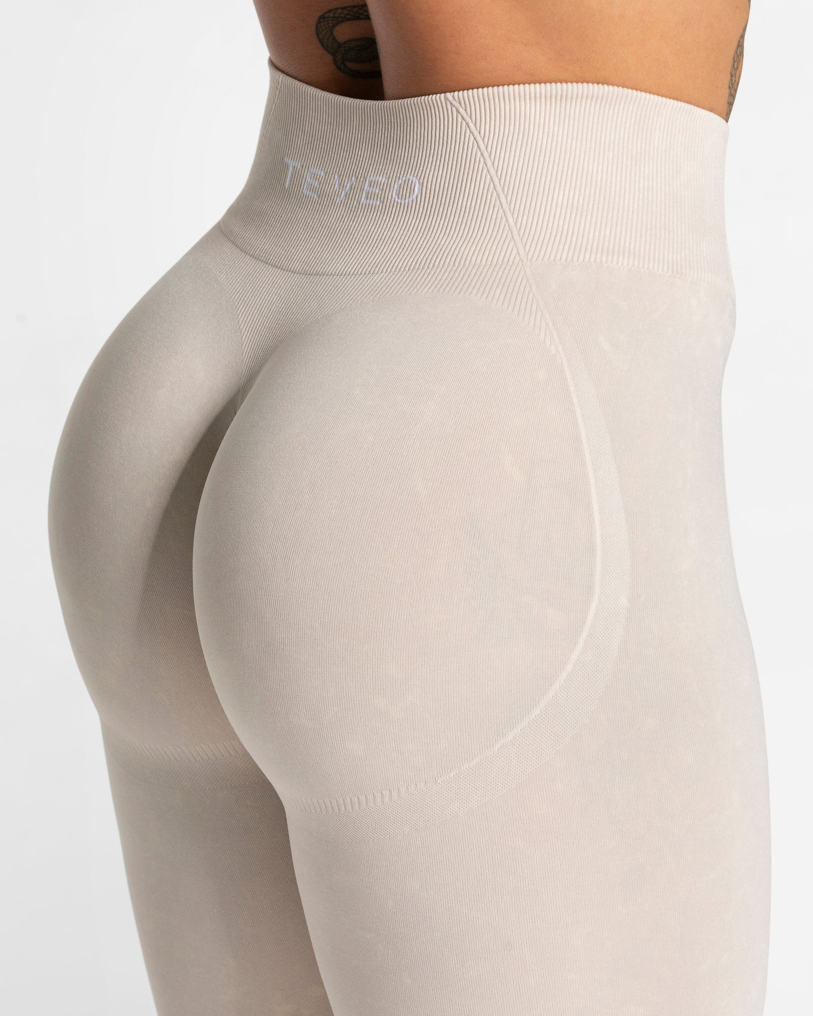 Acid Covert Scrunch Leggings „Sand“