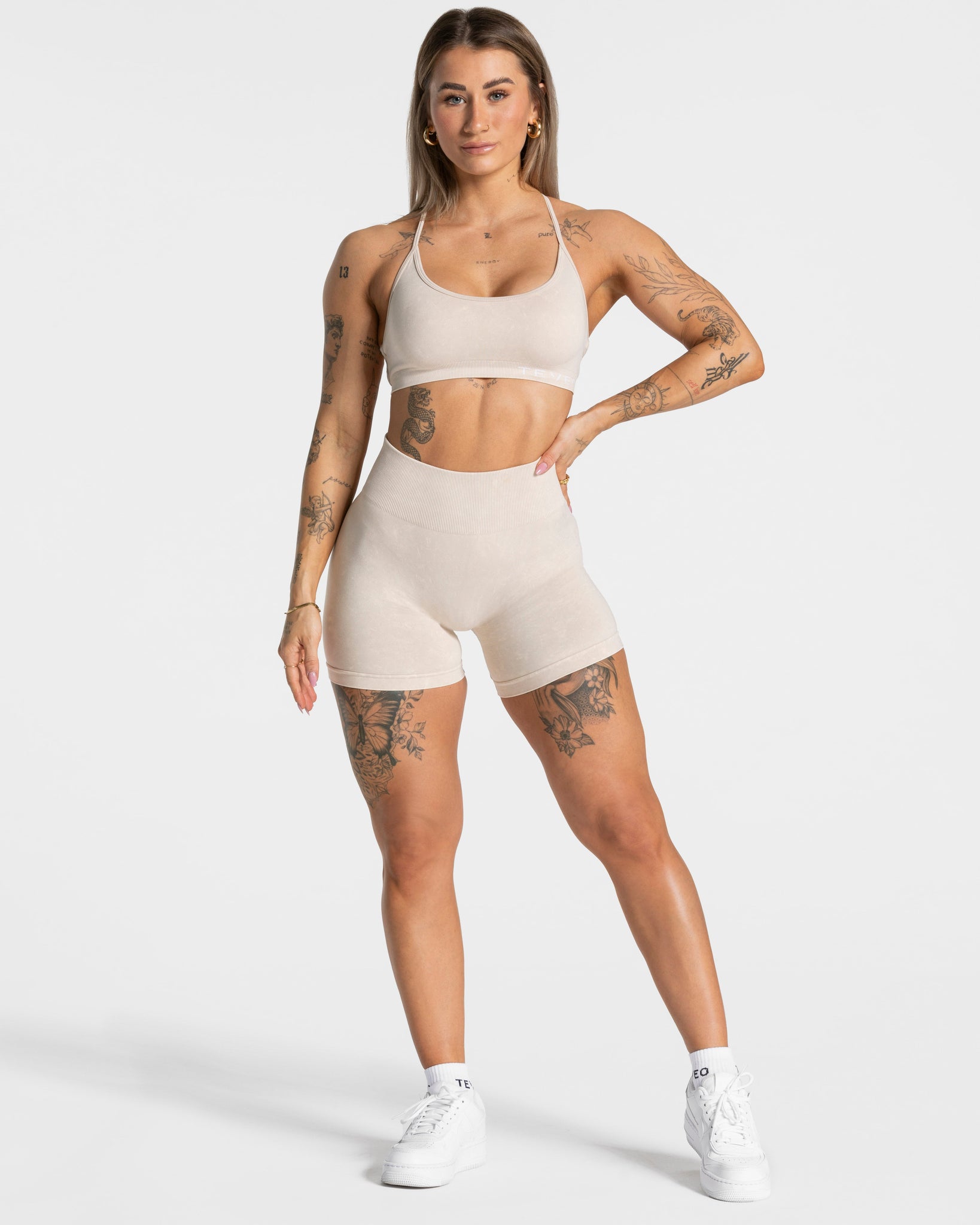 Acid Covert Scrunch Short „Sand“