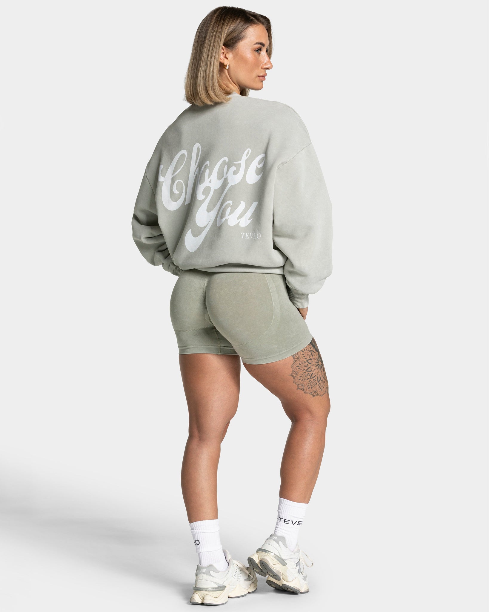 Acid Oversized Sweater „Salbei“
