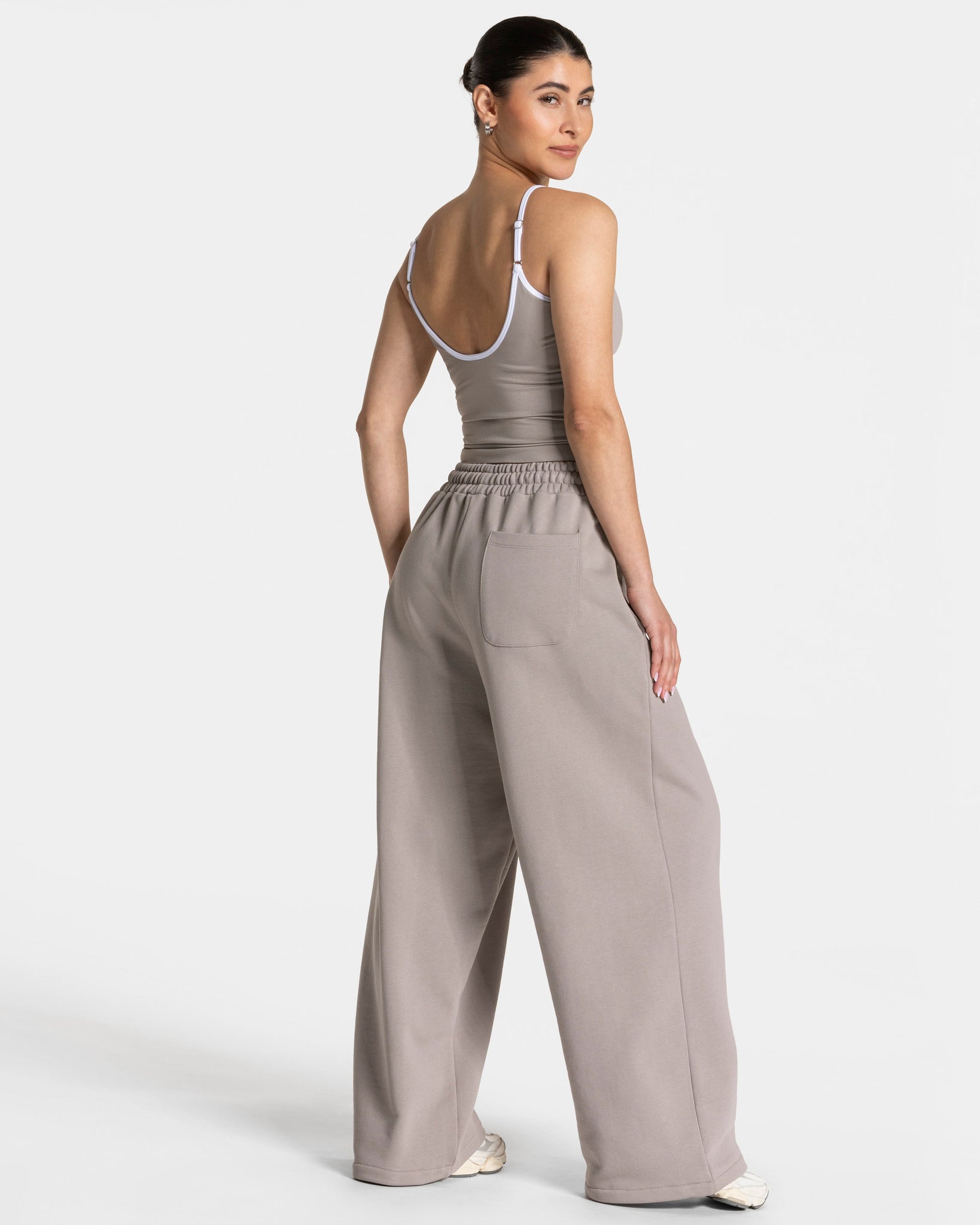 Ignite Cami Top „Stone“