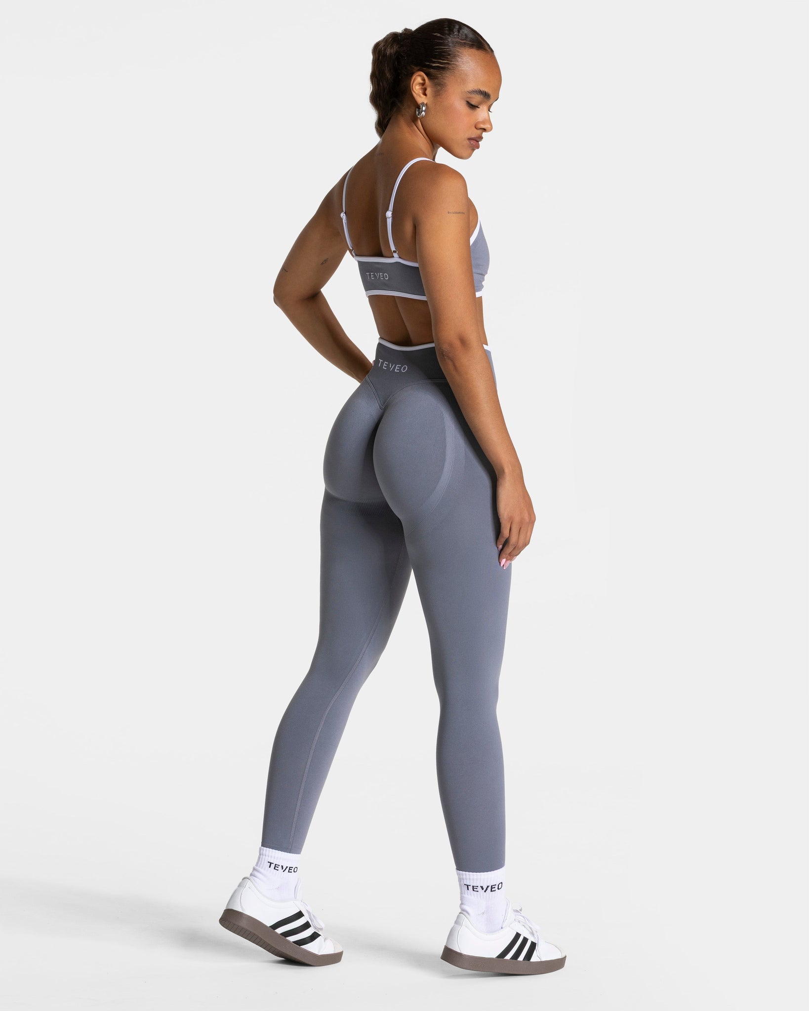 Ignite Sculpt Scrunch Leggings "Eisgrau"