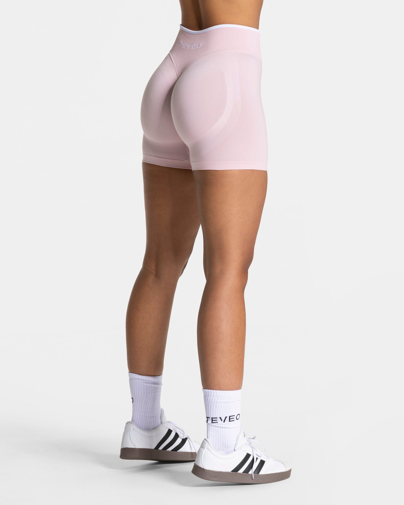 Ignite Sculpt Scrunch Short "Rosa"