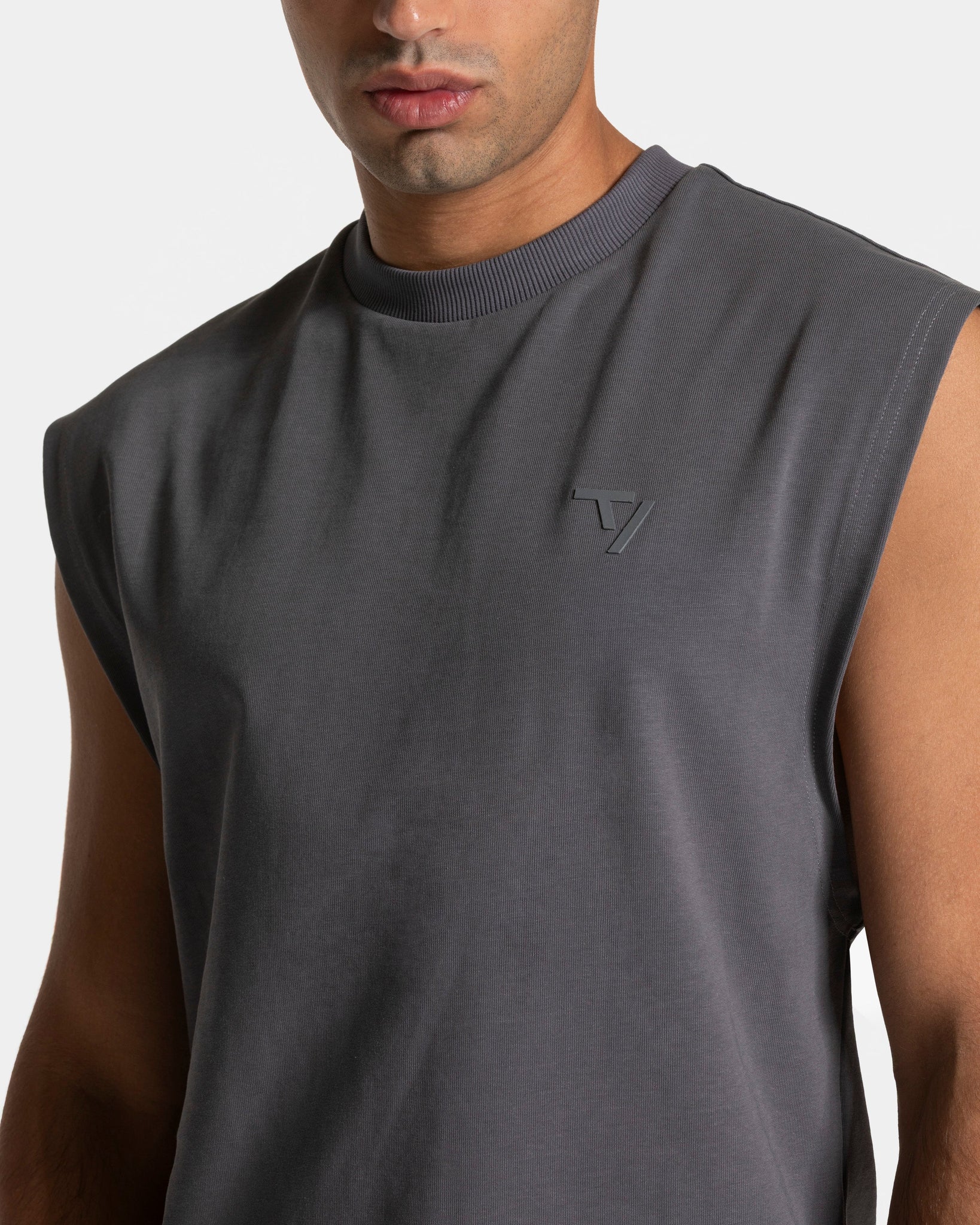 Ignite Oversized Tank „Graphit“