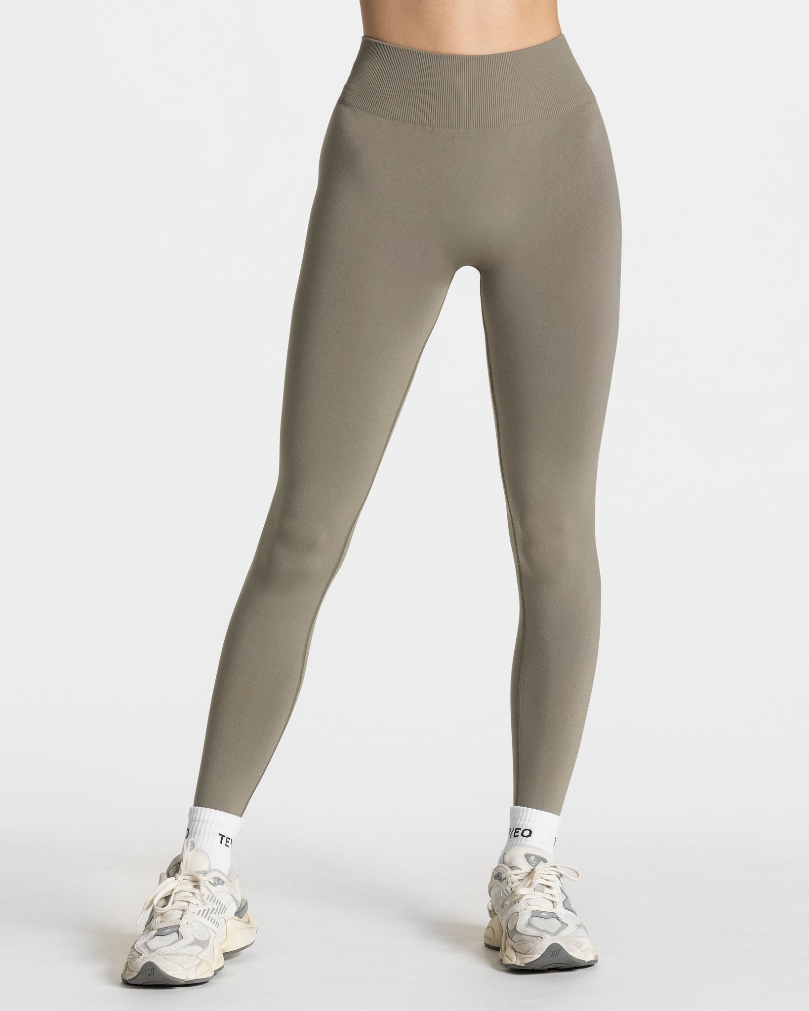 Timeless Pro Covert Scrunch Leggings „Khaki“