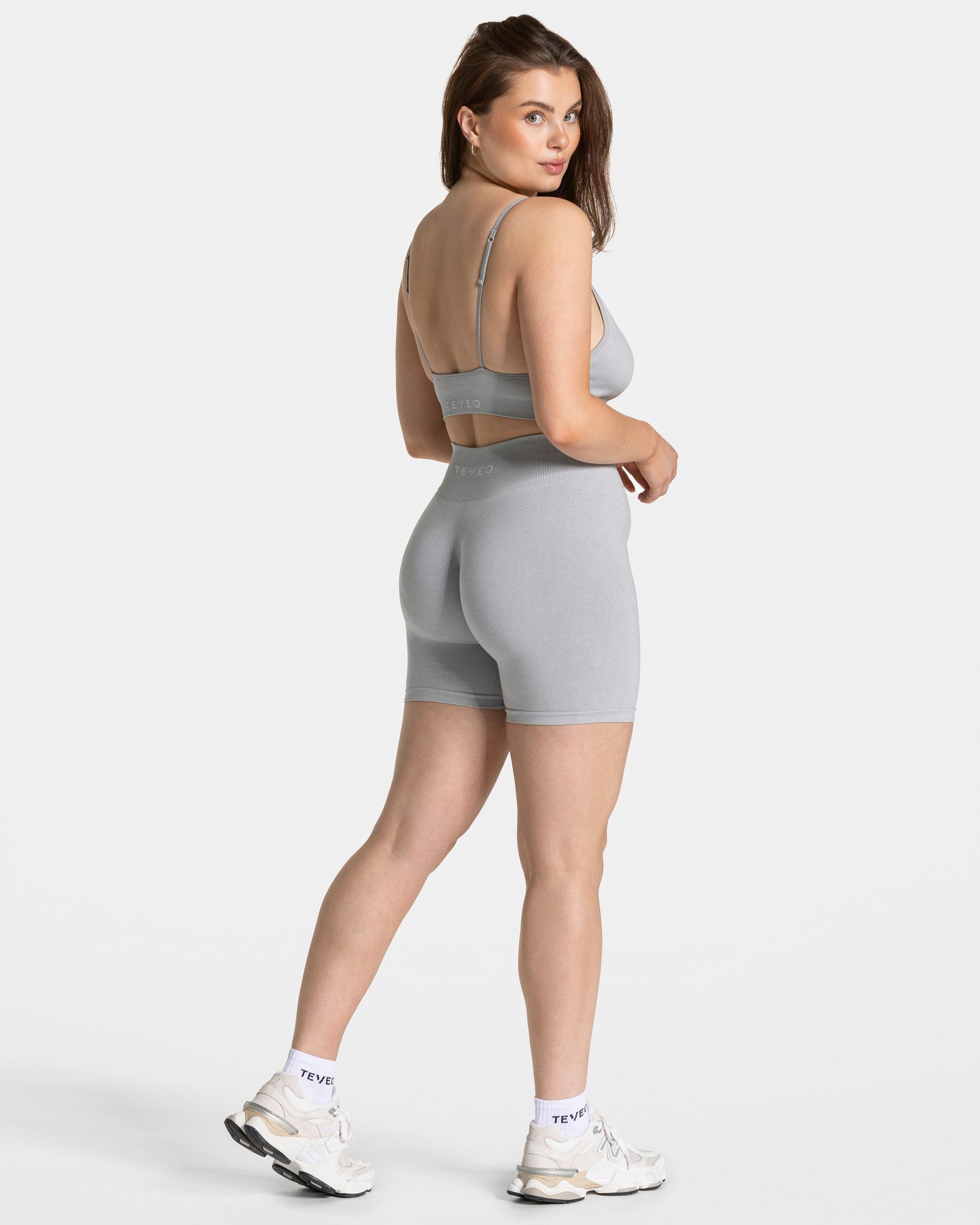 Timeless Pro Covert Scrunch Short "Hellgrau"