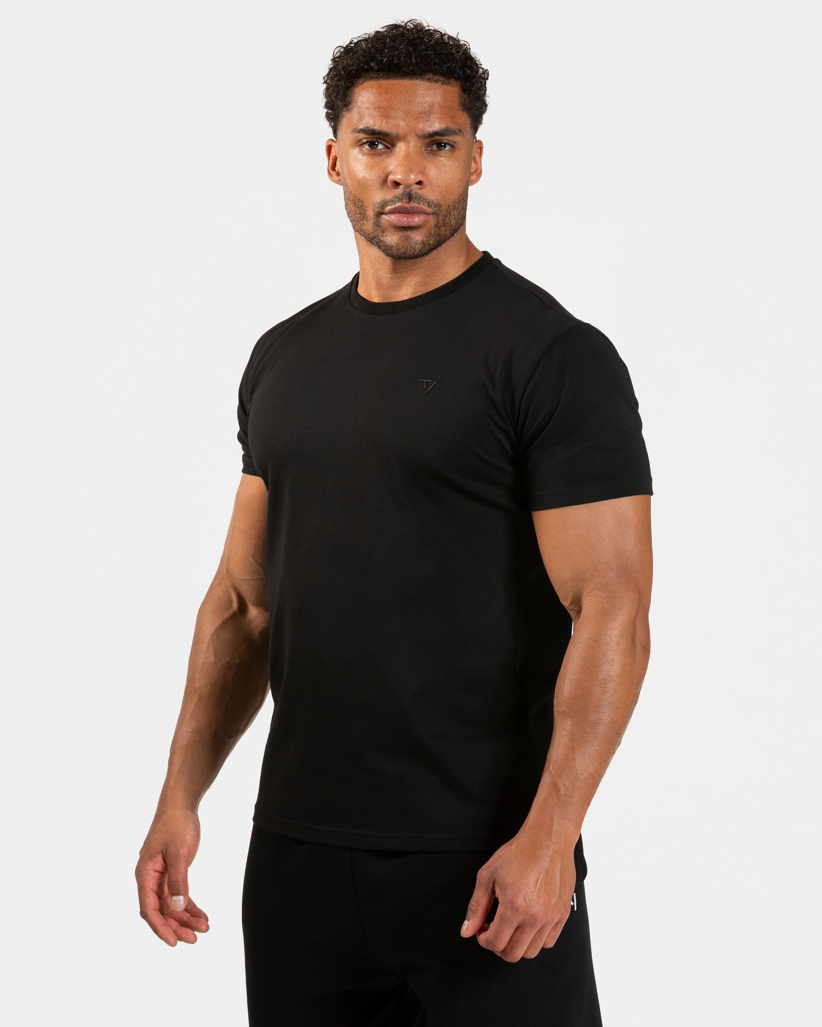 Timeless Pro Fitted T-Shirt "Schwarz"