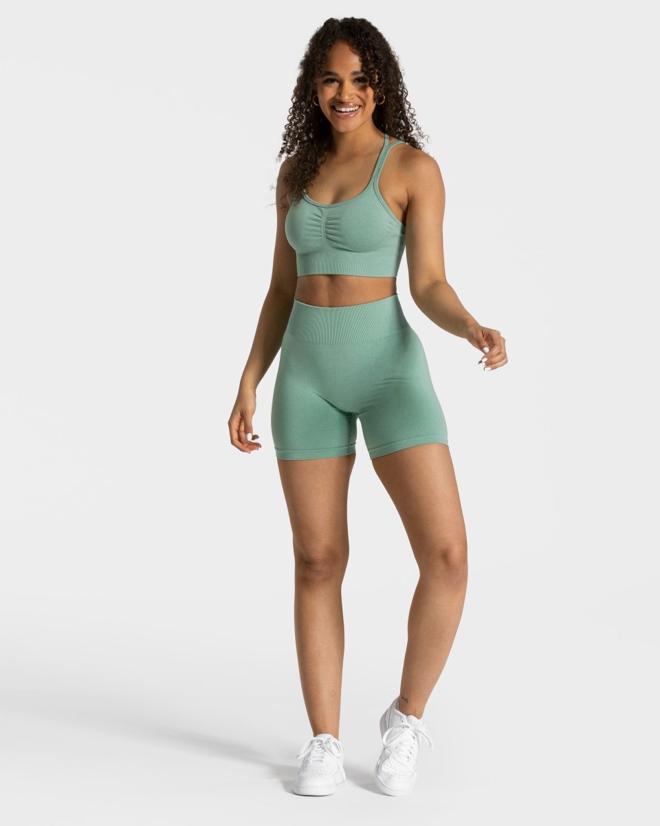 Zeitlose Scrunch Short "Salbei"