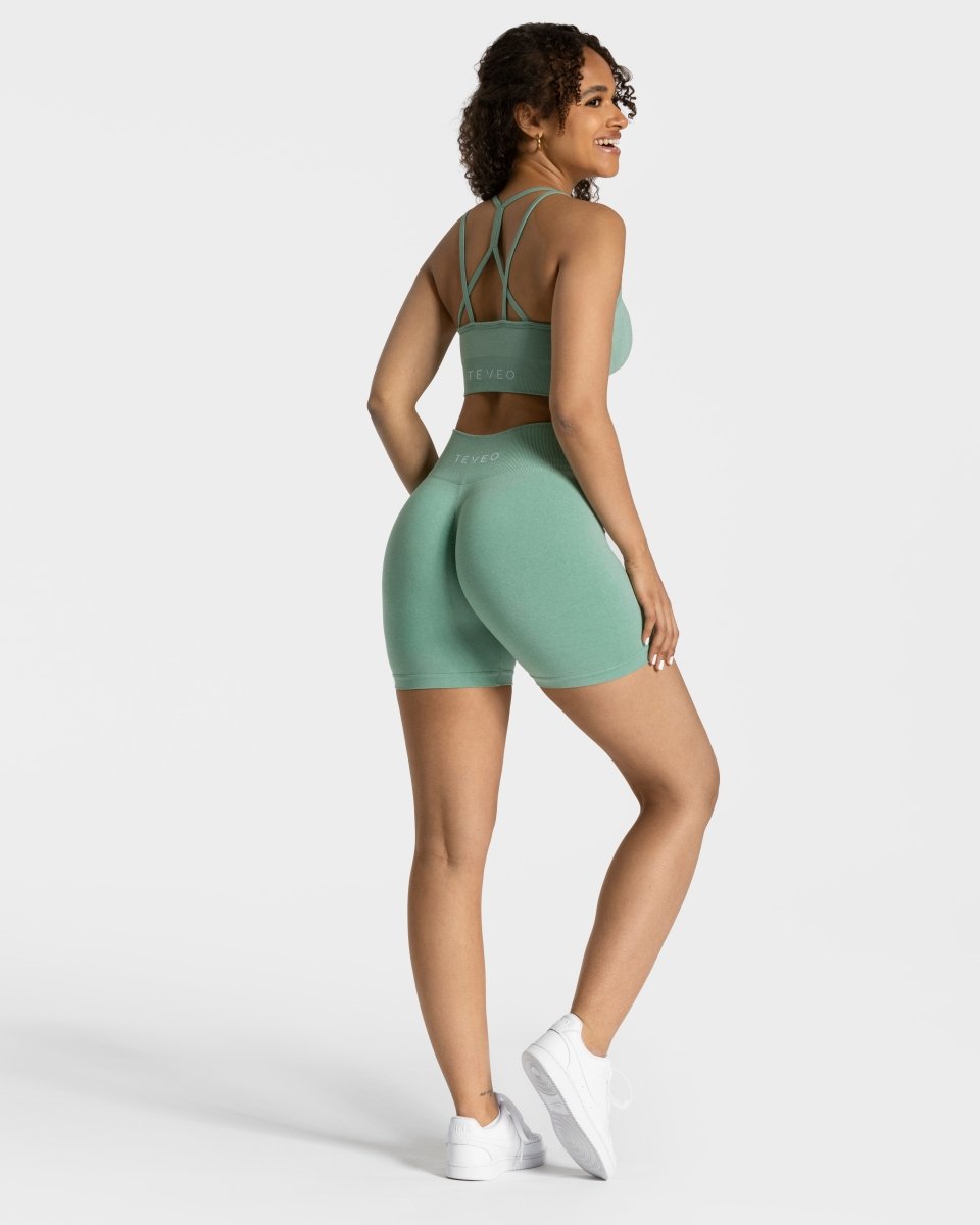Zeitlose Scrunch Short "Salbei"